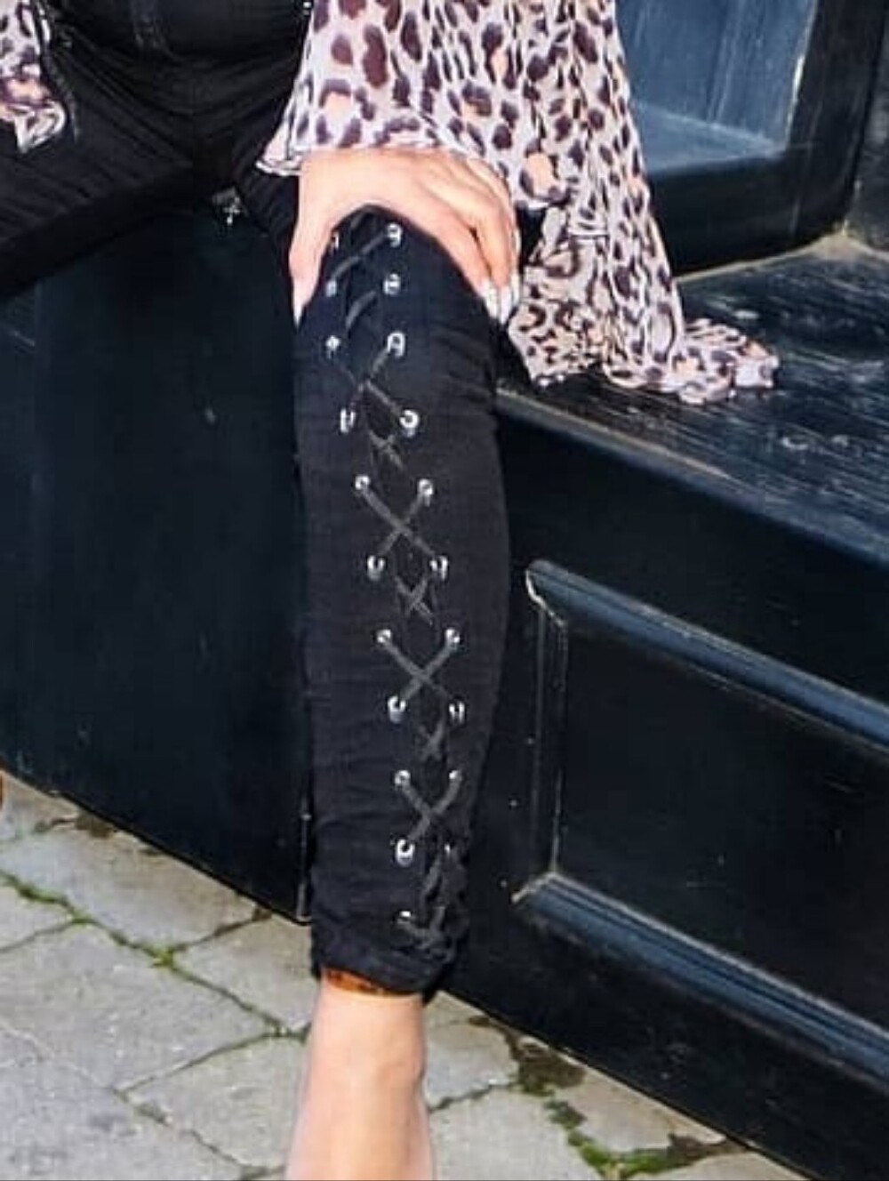 Parisian Works Black Lace-Up Skinny Jeans - Picture 3 of 5